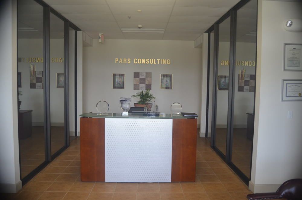 14109 Cambridge, Leawood, KS 66224